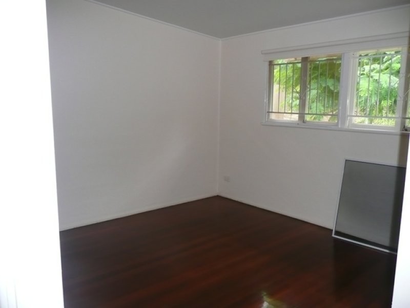 2/28 Caratel Street, Stafford QLD 4053