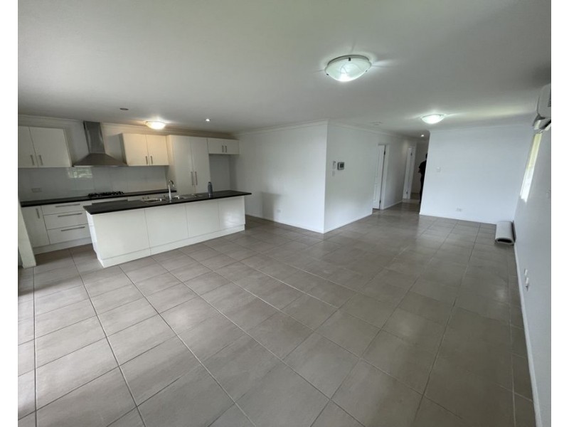 8 Swan Terrace, Windsor QLD 4030