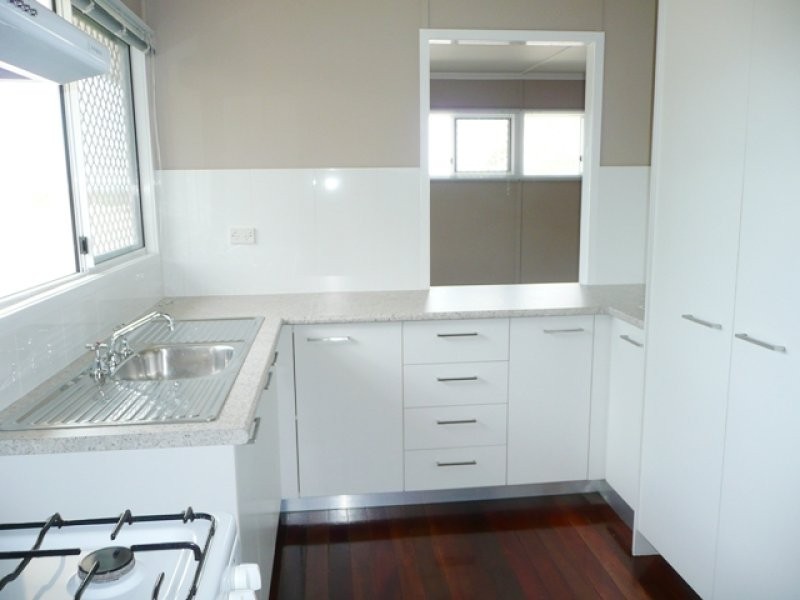 6 Rutherford Street, Stafford Heights QLD 4053