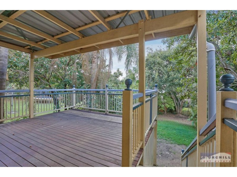 220 Thistle Street, Gordon Park QLD 4031