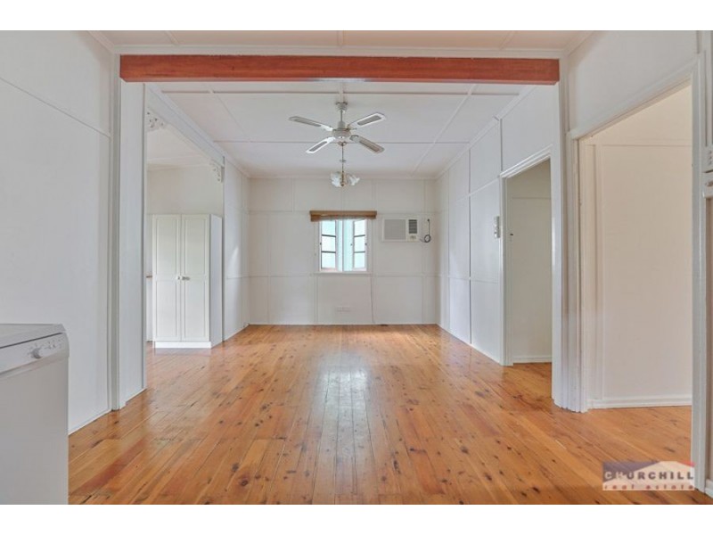 220 Thistle Street, Gordon Park QLD 4031