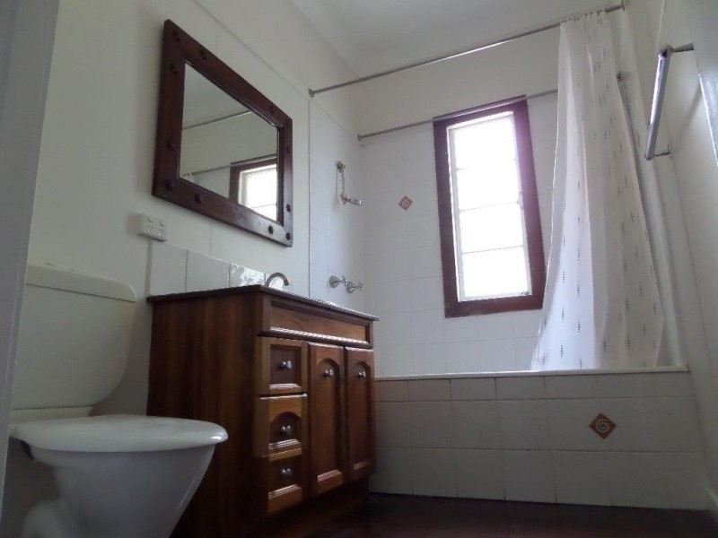 35 Fourteenth Avenue, Kedron QLD 4031