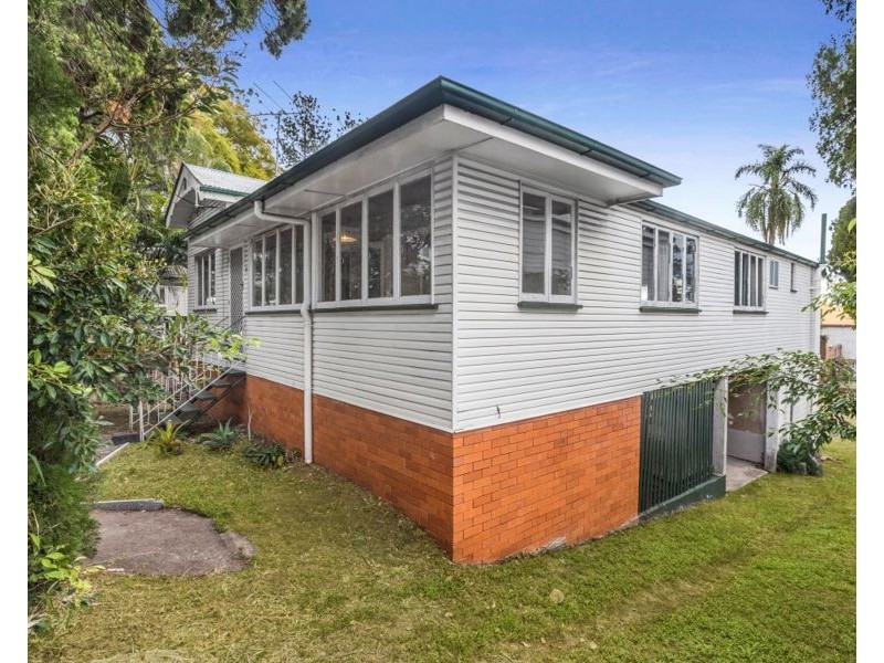 19 Maygar Street, Windsor QLD 4030