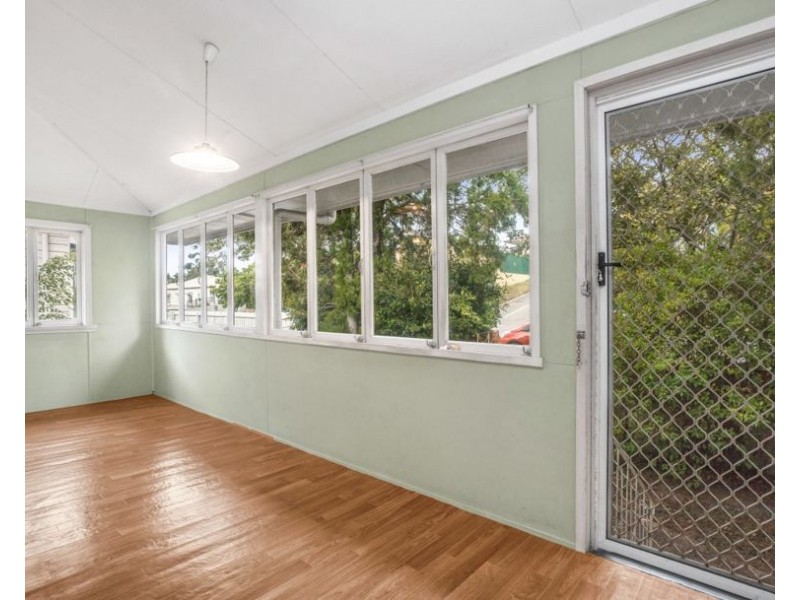 19 Maygar Street, Windsor QLD 4030
