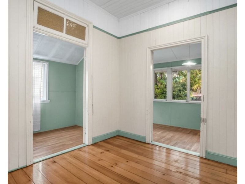 19 Maygar Street, Windsor QLD 4030