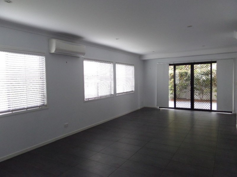 10 Guildford Street, Kelvin Grove QLD 4059