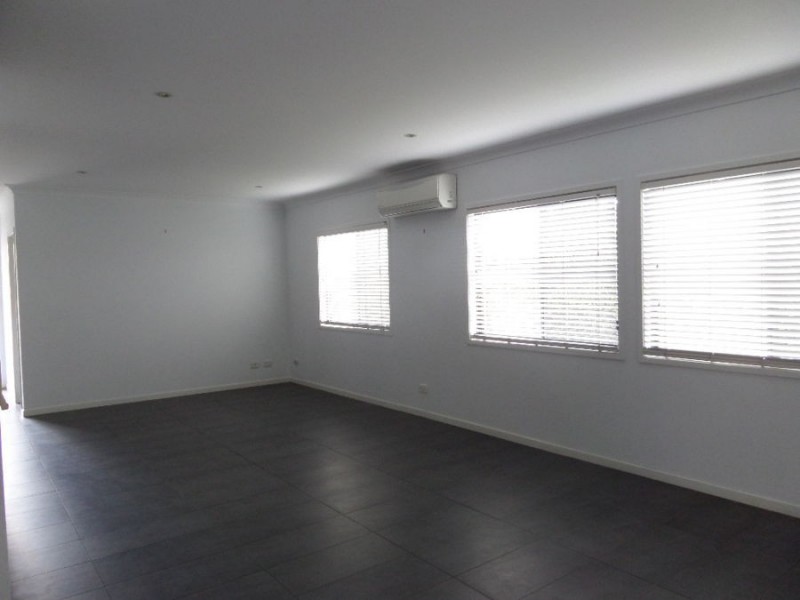 10 Guildford Street, Kelvin Grove QLD 4059