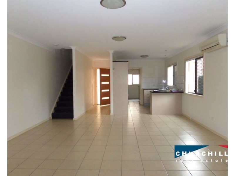 2/4 Binkar Street, Chermside QLD 4032