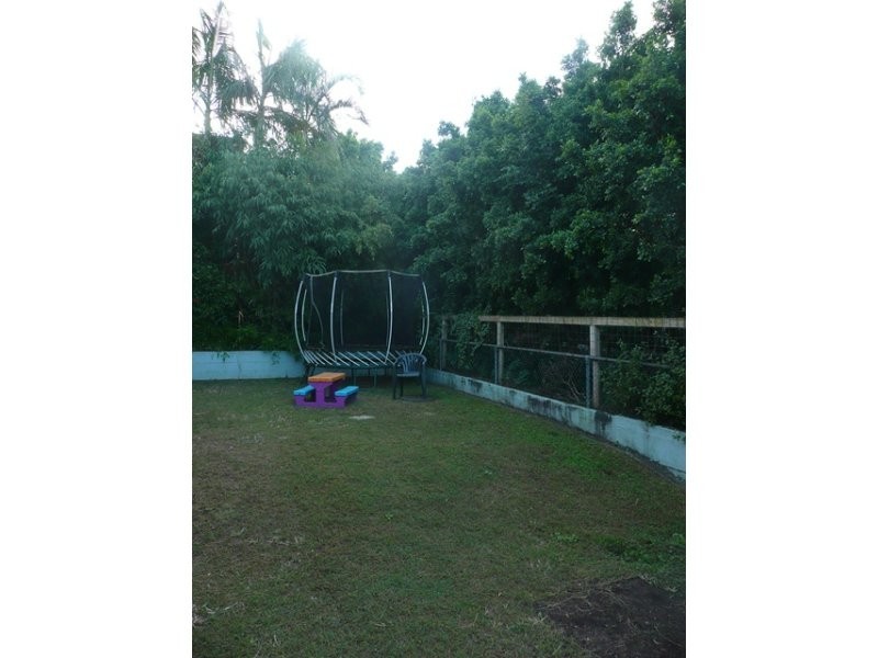 9 Aberdeen Terrace, Gordon Park QLD 4031