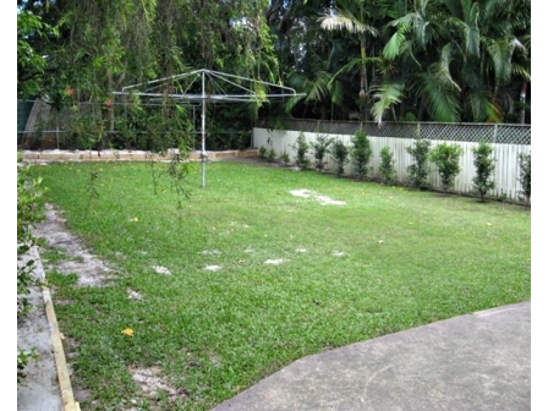 24 Grove Street, Albion QLD 4010