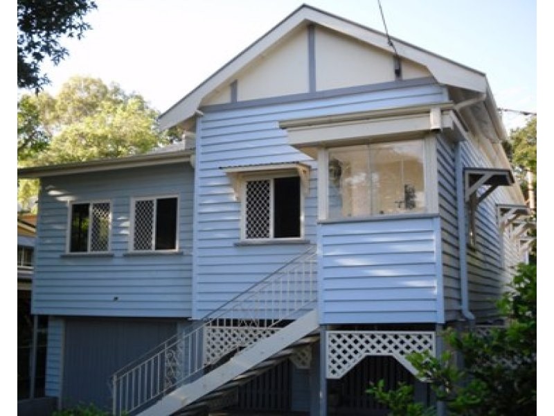 24 Grove Street, Albion QLD 4010