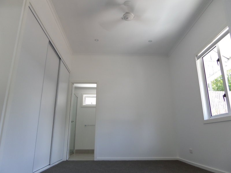 3/2 Harris Lane, Windsor QLD 4030