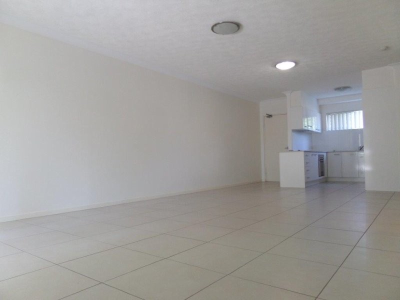 2/8 Kingsmill Street, Chermside QLD 4032