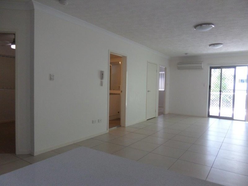 2/8 Kingsmill Street, Chermside QLD 4032