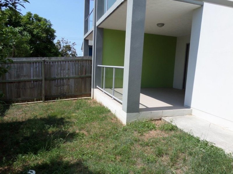 2/8 Kingsmill Street, Chermside QLD 4032