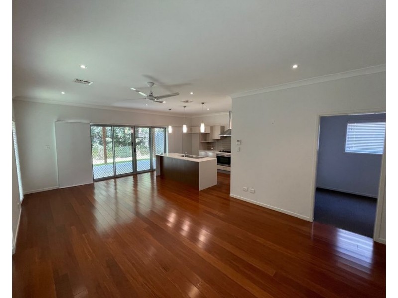 28 Hilda Street, Alderley QLD 4051