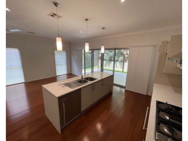 28 Hilda Street, Alderley QLD 4051