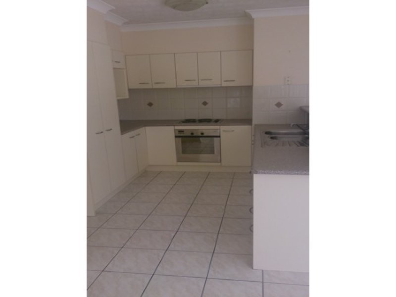 2/17 Pilba Street, Chermside QLD 4032