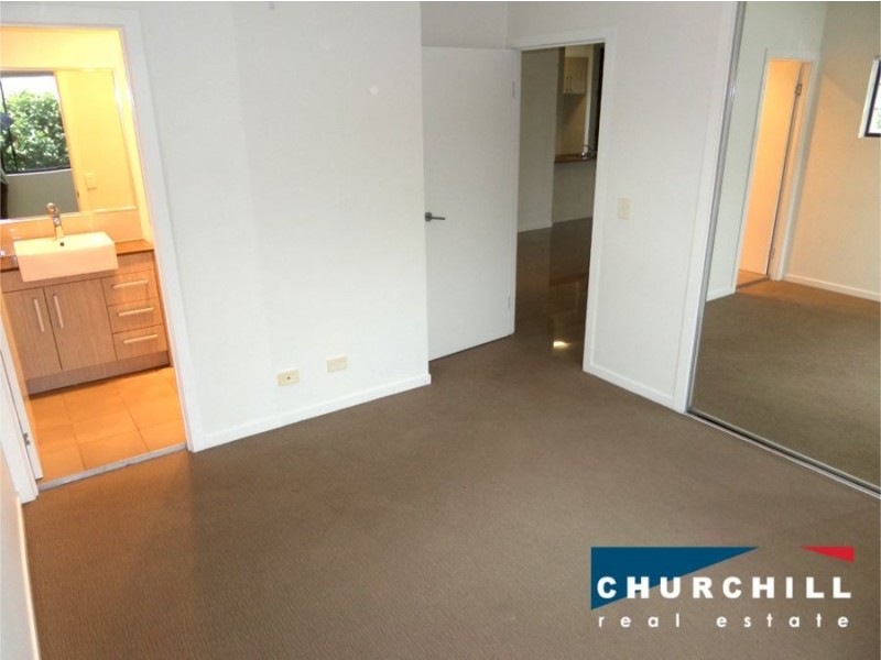 4/12 Percy Street, Zillmere QLD 4034