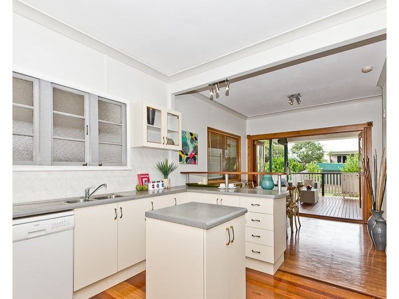132 Pateena Street, Stafford QLD 4053