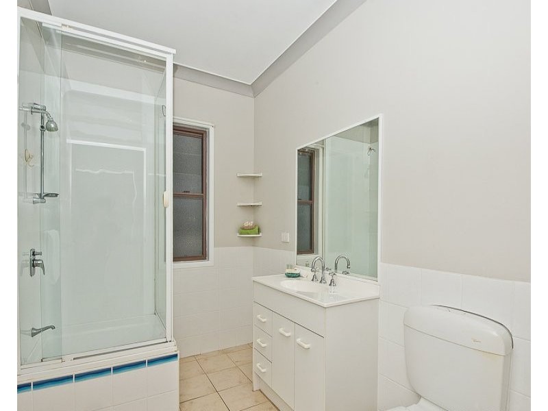 132 Pateena Street, Stafford QLD 4053