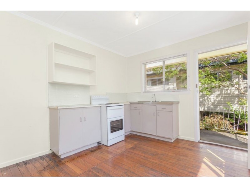2/23 Salisbury Street, Indooroopilly QLD 4068
