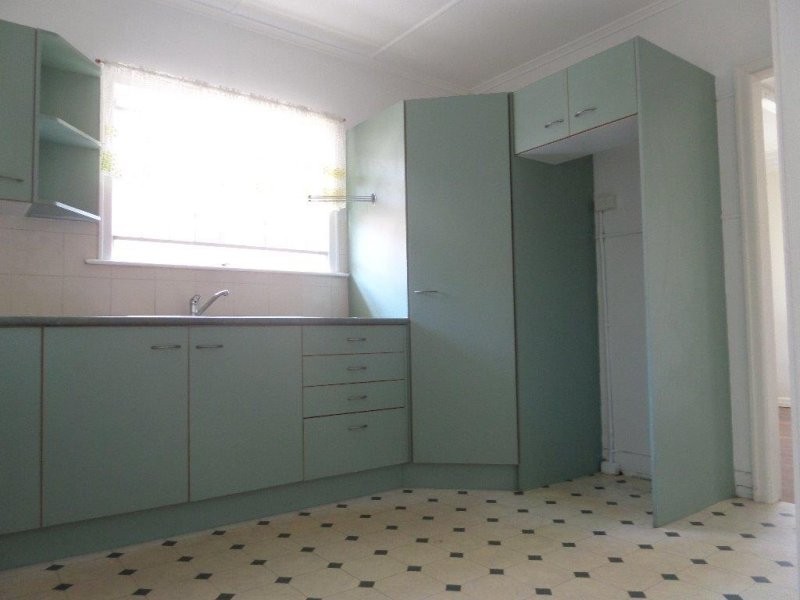 16 Playfield Street, Chermside QLD 4032