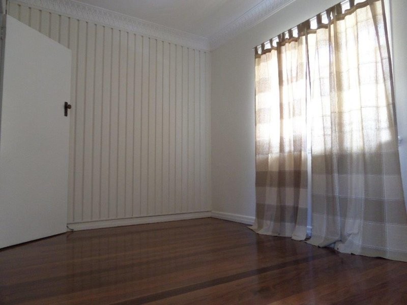 16 Playfield Street, Chermside QLD 4032