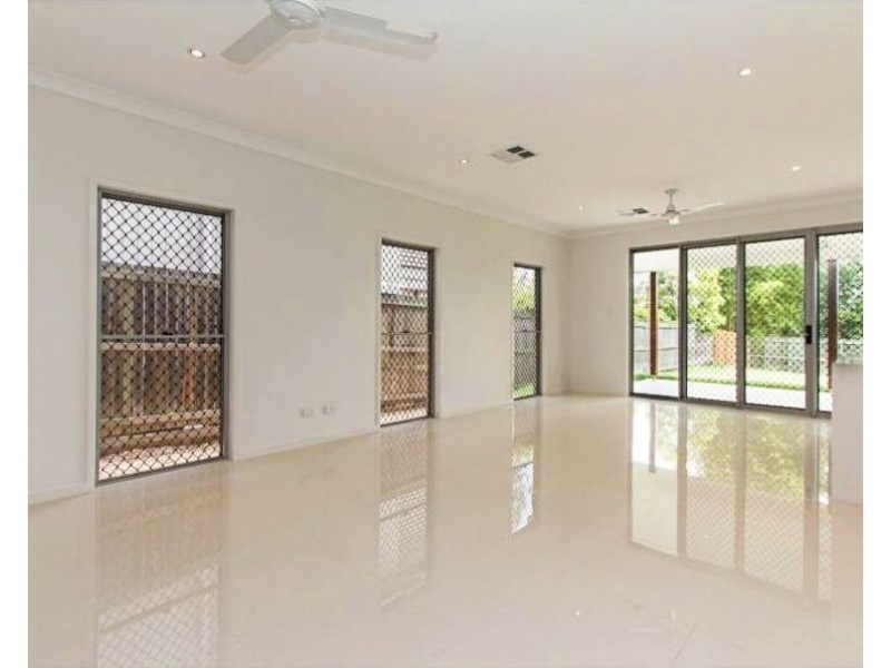 17 Sydney Street, Kedron QLD 4031