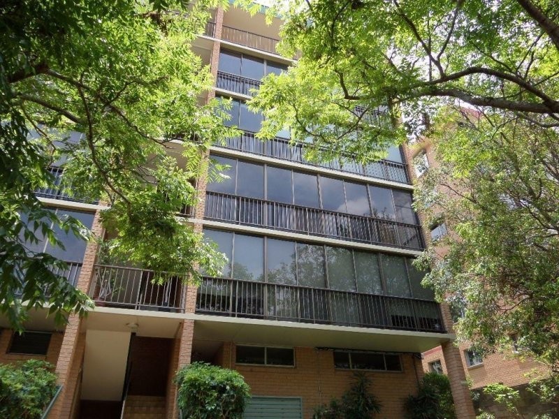 4/26 Little Street, Albion QLD 4010