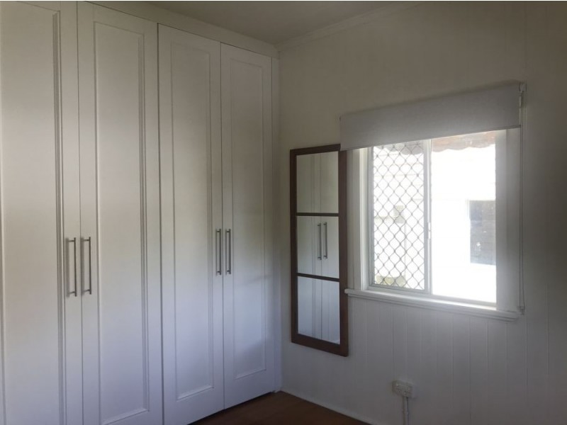 22 Sixth Avenue, Windsor QLD 4030