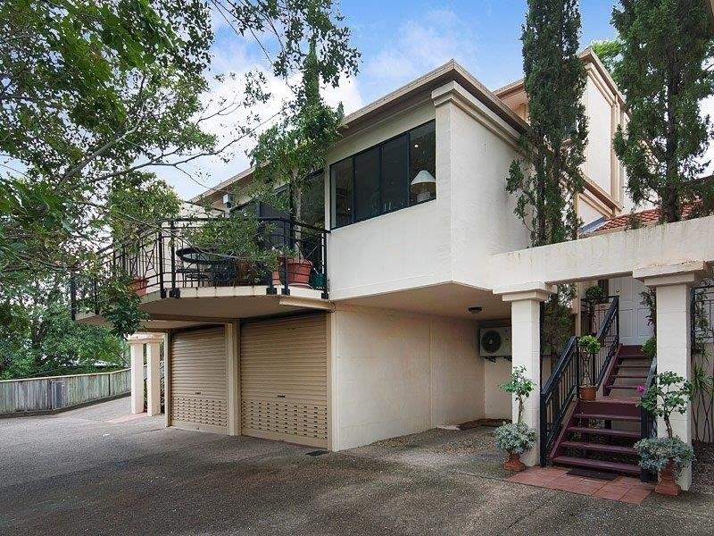2/44 Dovercourt Road, Toowong QLD 4066
