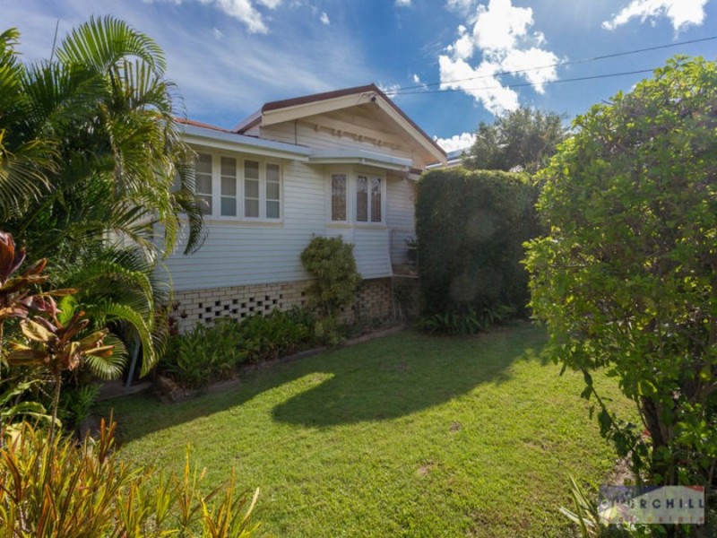 4 Gail Street, Kedron QLD 4031