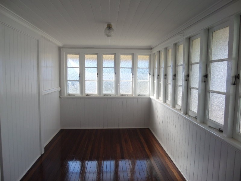 4 Gail Street, Kedron QLD 4031