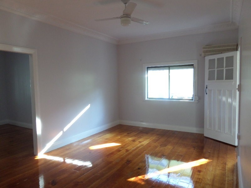 4 Gail Street, Kedron QLD 4031