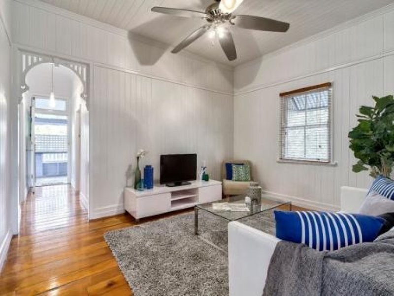 10 Gordon Street, Gordon Park QLD 4031