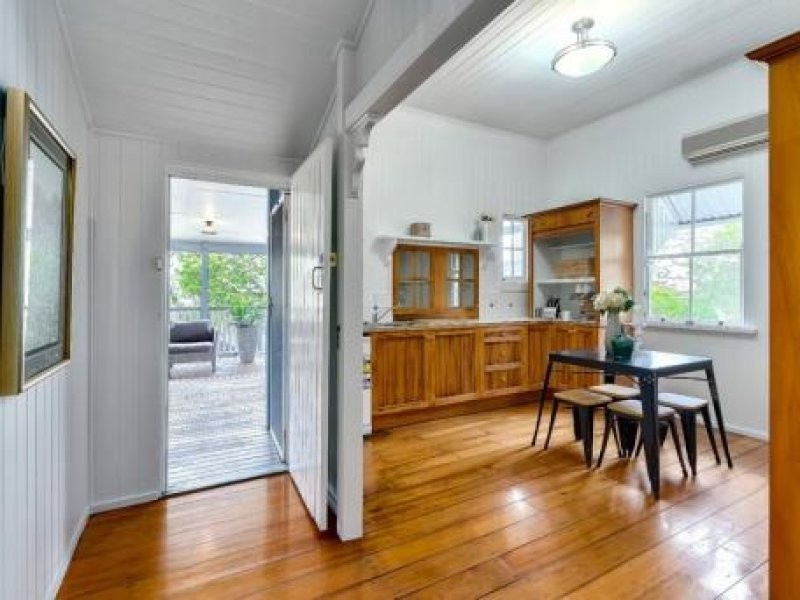 10 Gordon Street, Gordon Park QLD 4031