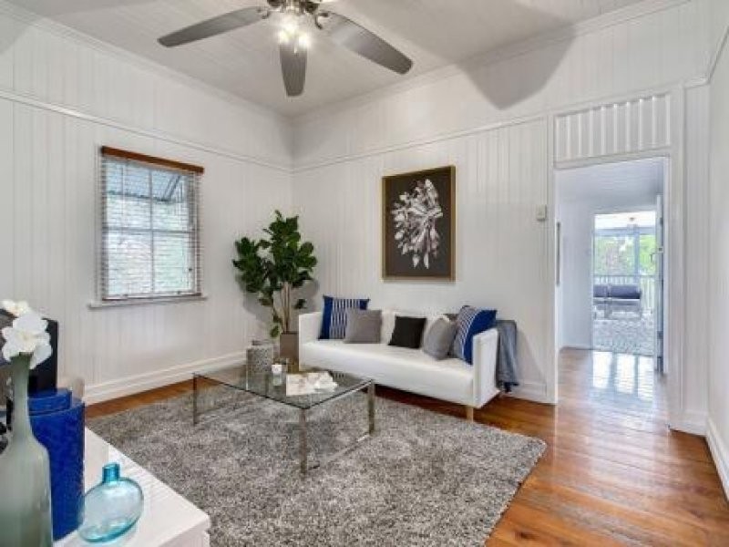 10 Gordon Street, Gordon Park QLD 4031