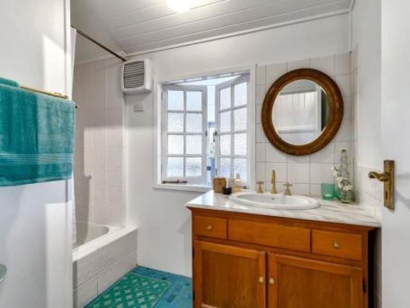 10 Gordon Street, Gordon Park QLD 4031