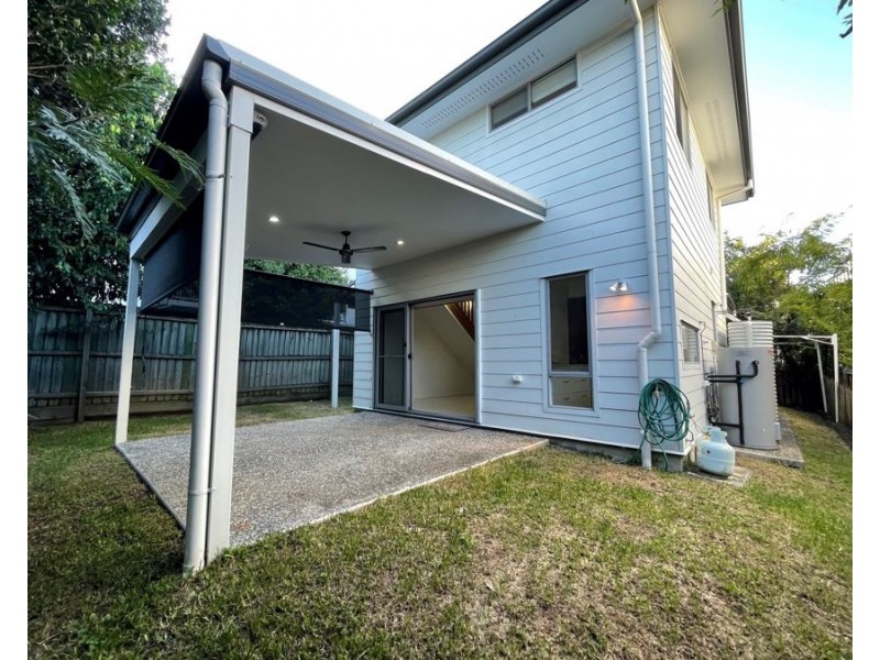 52A Garden Terrace, Newmarket QLD 4051