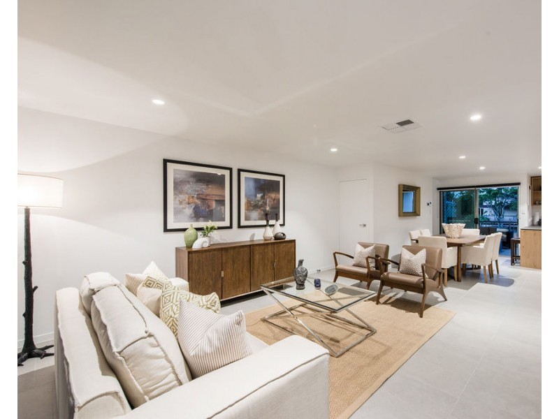 60 Brookfield Road, Kedron QLD 4031