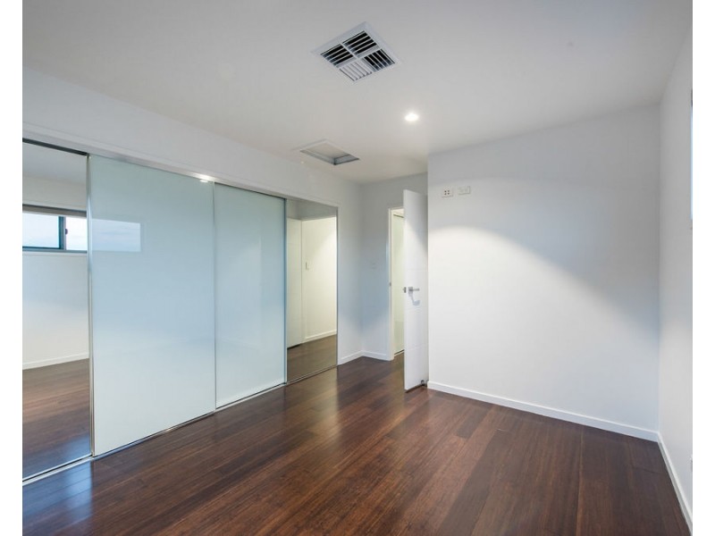 60 Brookfield Road, Kedron QLD 4031