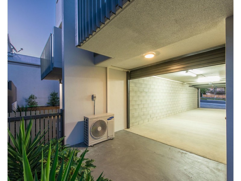 60 Brookfield Road, Kedron QLD 4031