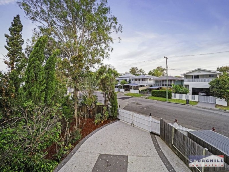 11 Kent Road, Wooloowin QLD 4030