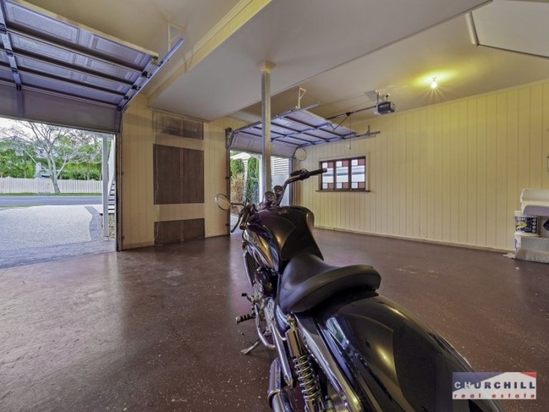 11 Kent Road, Wooloowin QLD 4030