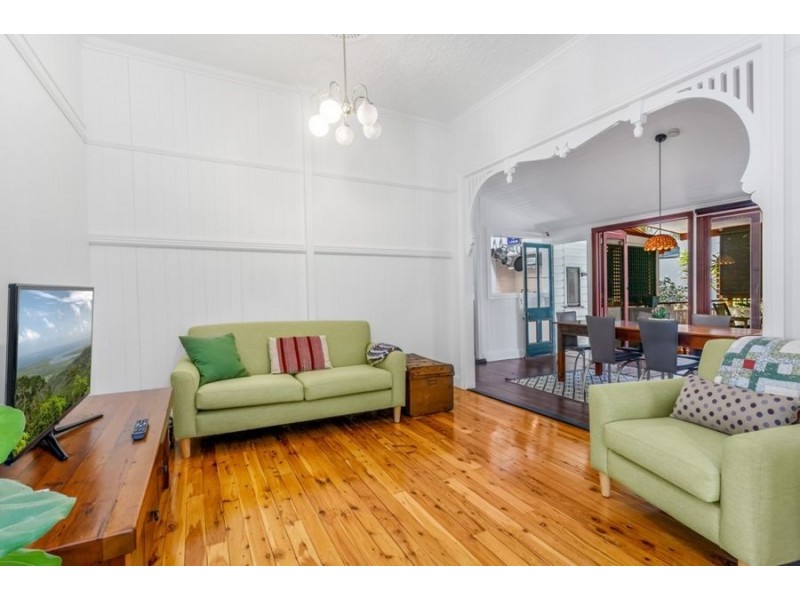 27 Windsor Avenue, Lutwyche QLD 4030