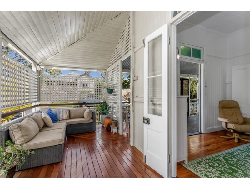 27 Windsor Avenue, Lutwyche QLD 4030