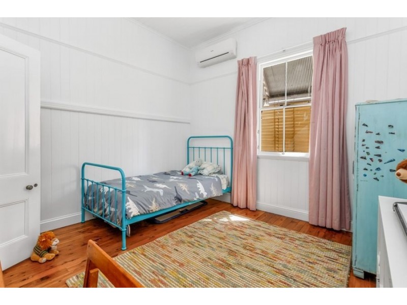 27 Windsor Avenue, Lutwyche QLD 4030