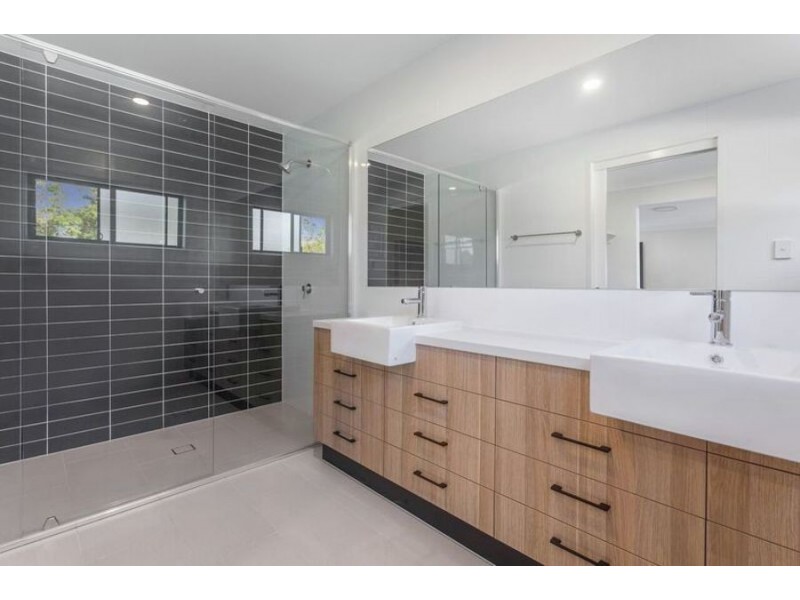 1-3/ 23 Reinhold Crescent, Chermside QLD 4032