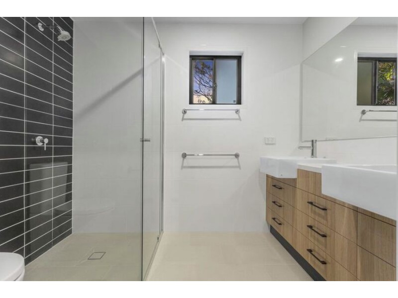 1-3/ 23 Reinhold Crescent, Chermside QLD 4032